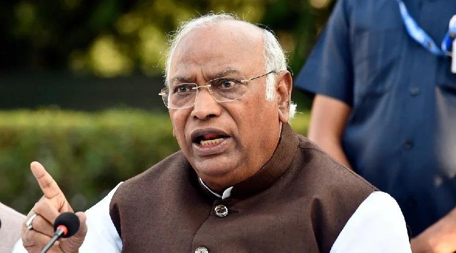 MLC Election Results: खरगे बोले- जीत पर अहंकार न करे BJP, संसद भंग कर बैलेट पेपर से कराए चुनाव